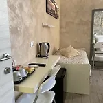 بيت ضيافة Joy 4*