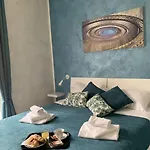 Joy 4* نابولي