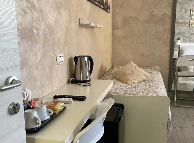 בית הארחה Joy 4*